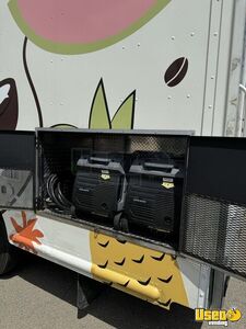 2014 Mt45 Coffee & Beverage Truck Diamond Plated Aluminum Flooring Colorado Gas Engine for Sale