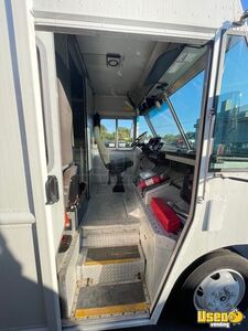 2014 Mt45 Step Van Stepvan 7 Rhode Island Gas Engine for Sale