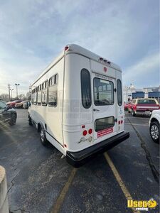 2014 Shuttle Bus Shuttle Bus 4 Kentucky Gas Engine for Sale