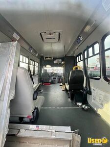 2014 Shuttle Bus Shuttle Bus 5 Kentucky Gas Engine for Sale