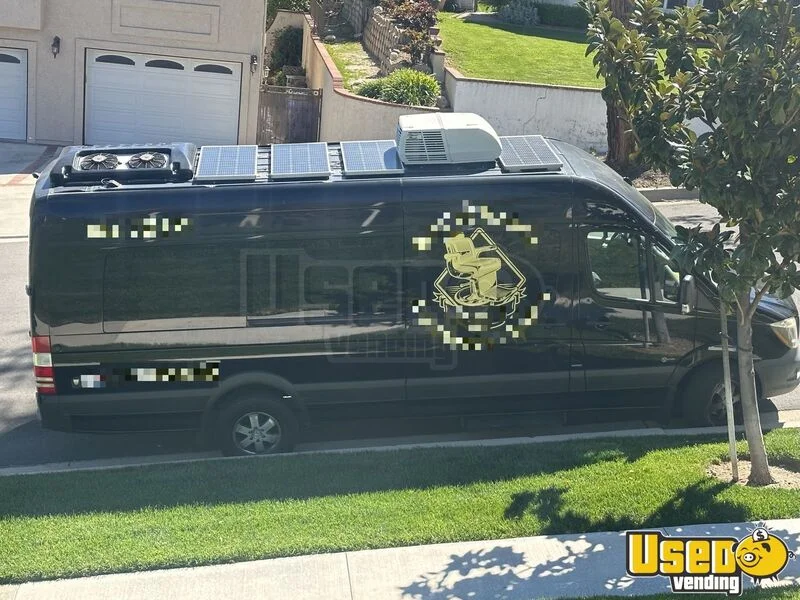 2014 Sprinter 170 Extended Mobile Hair & Nail Salon Truck California Diesel Engine for Sale