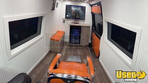 2014 Sprinter 170 Extended Mobile Hair & Nail Salon Truck Insulated Walls California Diesel Engine for Sale