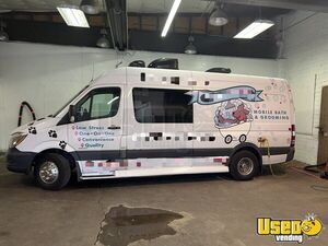 2014 Sprinter 3500 Pet Care / Veterinary Truck Pennsylvania Diesel Engine for Sale
