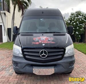 2014 Sprinter High Roof Pet Care / Veterinary Truck Spare Tire Florida Diesel Engine for Sale