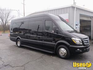 2014  24' Mercedes Sprinter 3500 Mobile Party Bus Private Special Events Bus for Sale in Ohio!