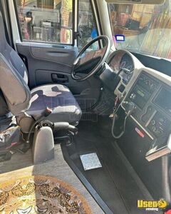 2014 Starcraft 3500 Mobile Hair & Nail Salon Truck Cabinets Texas Diesel Engine for Sale