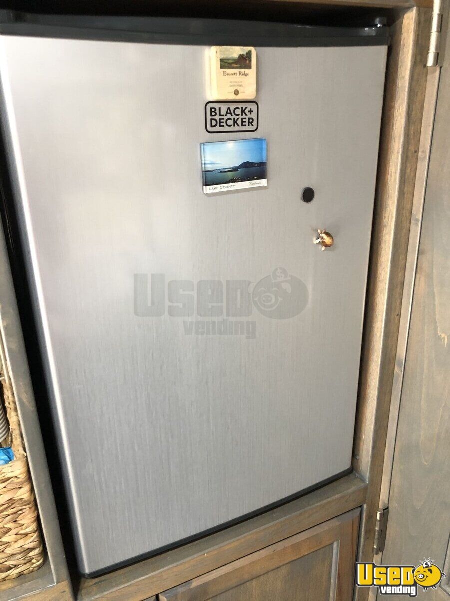 2014 Ford Elkhart Coach E450 Super Duty Luxury Mobile Salon for Sale