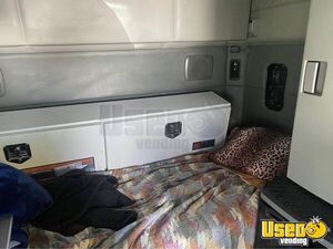 2014 T680 Kenworth Semi Truck 11 Michigan for Sale