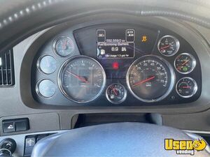 2014 T680 Kenworth Semi Truck 9 Michigan for Sale