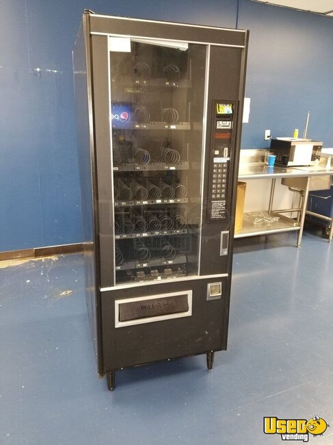 2014 Usi Snack Machine Virginia for Sale