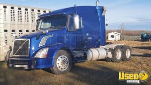 2014 Vn Volvo Semi Truck 3 Alberta for Sale