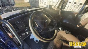 2014 Vn Volvo Semi Truck 5 Alberta for Sale