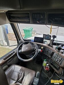 2014 Vnl Volvo Semi Truck 16 North Carolina for Sale