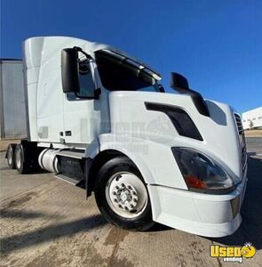 2014 Vnl Volvo Semi Truck 2 Texas for Sale