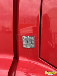 2014 Vnm Volvo Semi Truck 11 Indiana for Sale