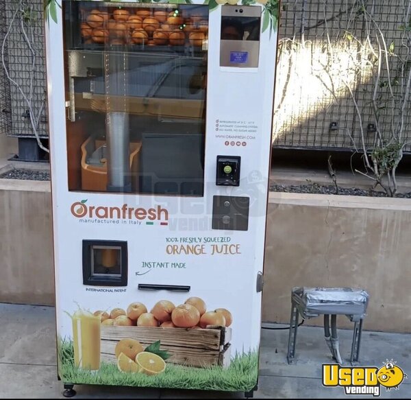 2015 130 Other Healthy Vending Machine California for Sale