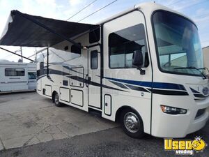 2015 29um Precept Rv Motorhome Bus Motorhome Air Conditioning Indiana Gas Engine for Sale