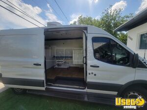 2015 350 Pet Grooming Van Pet Care / Veterinary Truck Air Conditioning Florida for Sale
