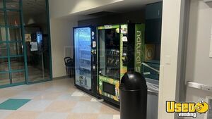 2015 39 Combo Refrigerated Ams Combo Vending Machine 2 California for Sale