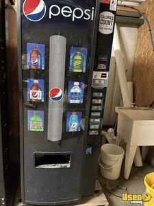 2015 501e Dixie Narco Soda Machine 3 Mississippi for Sale