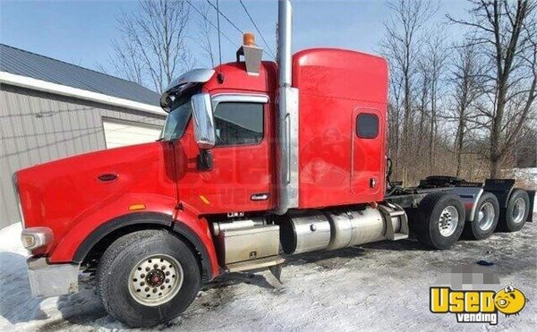 2015 567 Peterbilt Semi Truck New York for Sale