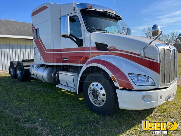 2015 579 Peterbilt Semi Truck Ohio for Sale