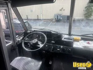 2015 All-purpose Food Truck Upright Freezer Pennsylvania Diesel Engine for Sale