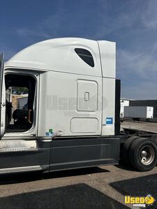 2015 Cascadia Freightliner Semi Truck 4 Illinois for Sale