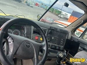2015 Cascadia Freightliner Semi Truck 7 Utah for Sale