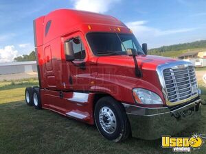 2015 Cascadia Freightliner Semi Truck Alabama for Sale