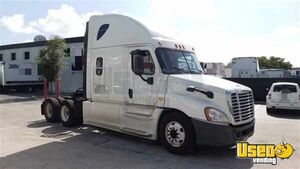 2015 Cascadia Freightliner Semi Truck Florida for Sale