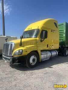 2015 Cascadia Freightliner Semi Truck Fridge Utah for Sale