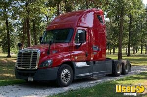2015 Cascadia Freightliner Semi Truck Missouri for Sale