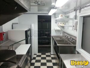 2015 Diesel Step Van Kitchen Food Truck All-purpose Food Truck Cabinets Ontario Diesel Engine for Sale