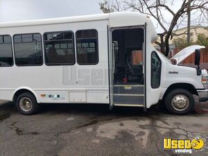 2015 E-450 Shuttle Bus Shuttle Bus Air Conditioning California Gas Engine for Sale