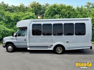 2015 E-450 Turtletop Non-cdl Wheelchair Bus Shuttle Bus Air Conditioning New York Gas Engine for Sale