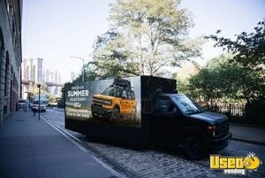 2015 E350 Mobile Billboard Truck 10 New York Gas Engine for Sale