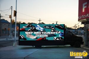 2015 E350 Mobile Billboard Truck 4 New York Gas Engine for Sale