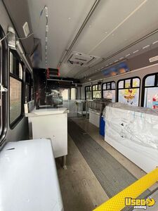 2015 E450 Econoline Super Duty Ice Cream Truck Triple Sink Texas Gas Engine for Sale
