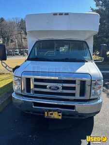 2015 E450 Shuttle Bus Transmission - Automatic New York Gas Engine for Sale
