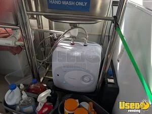 2015 E450 Snowball Truck Deep Freezer Virginia Gas Engine for Sale