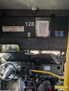 2015 E450 Snowball Truck Interior Lighting Virginia Gas Engine for Sale