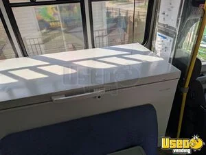 2015 E450 Snowball Truck Refrigerator Virginia Gas Engine for Sale