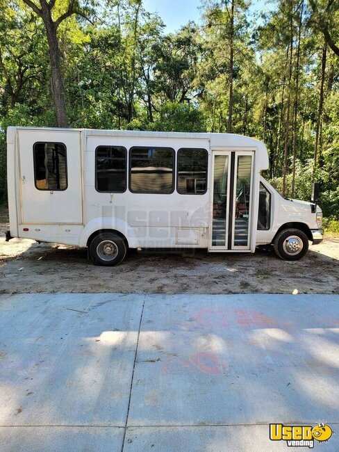 2015 Econoline E Series Super Duty Van Shuttle Bus Shuttle Bus Georgia Gas Engine for Sale