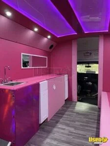 2015 Express Cutaway Other Mobile Business Interior Lighting Michigan Diesel Engine for Sale