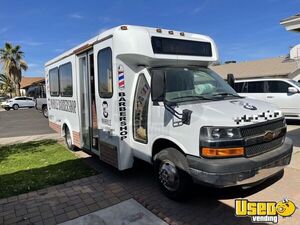 2015 Express Luxury Mobile Barbershop Mobile Hair & Nail Salon Truck Arizona Gas Engine for Sale