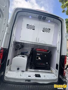 2015 Ford Trasit High Roof Extended Pet Care / Veterinary Truck Insulated Walls Florida Gas Engine for Sale