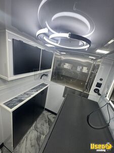 2015 Ford Trasit High Roof Extended Pet Care / Veterinary Truck Interior Lighting Florida Gas Engine for Sale