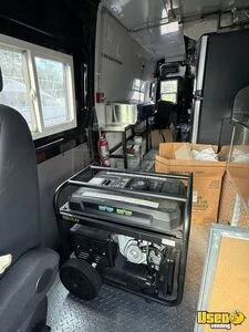 2015 Mercedes Benz 2500 Sprinter 2015 All-purpose Food Truck Anti-lock Brakes Florida Diesel Engine for Sale