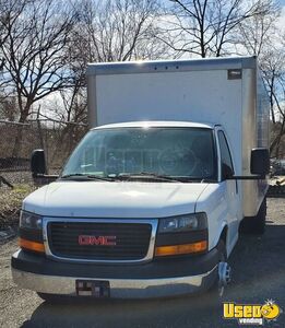 2015 Mobile Boutique Trailer Air Conditioning Pennsylvania Gas Engine for Sale